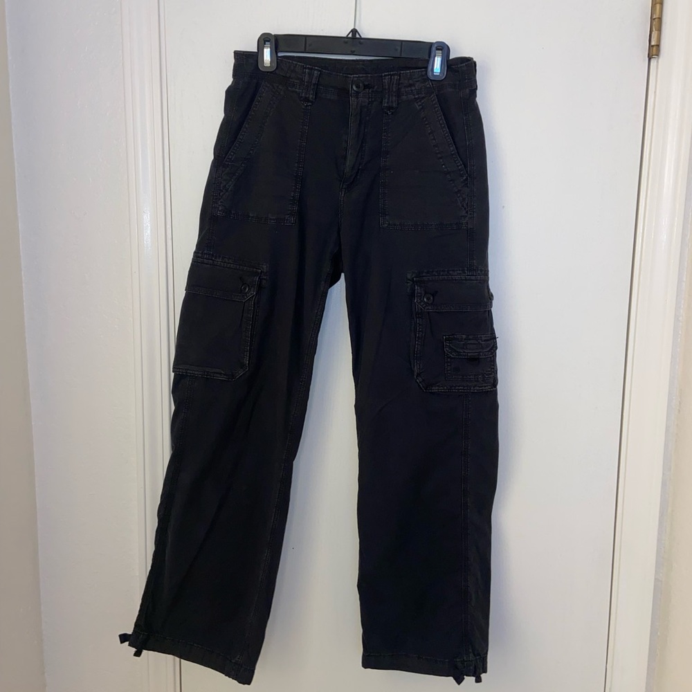 CUTEST American Eagle cargo pants